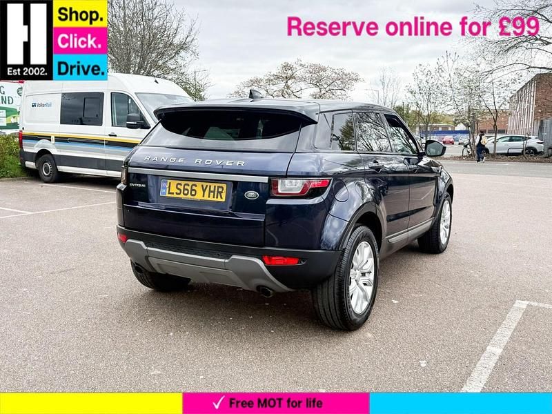 Used Land Rover Range Rover evoque SE 180 HP (132 kW) 2016 Blue Estate