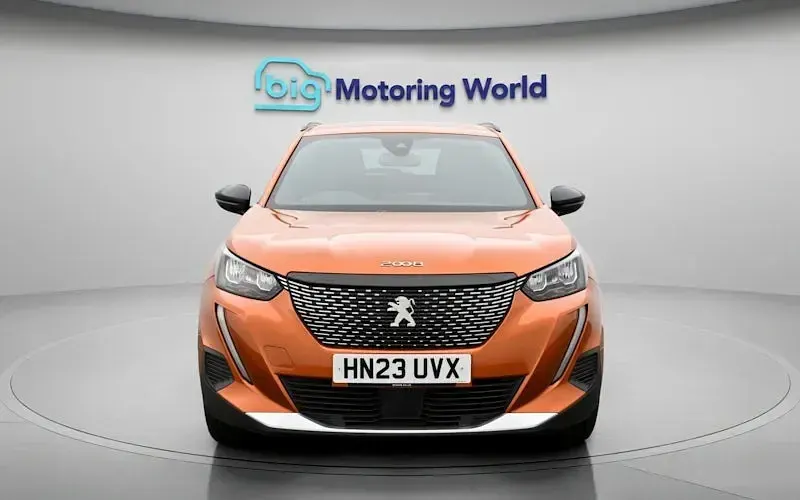 Used Peugeot 2008 Allure+ 101 HP (74 kW) 2023 Orange SUV