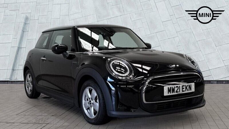 Black Used 2021 Mini Cooper Classic Hatchback | £14,200 (Fair price) - Image 1/4