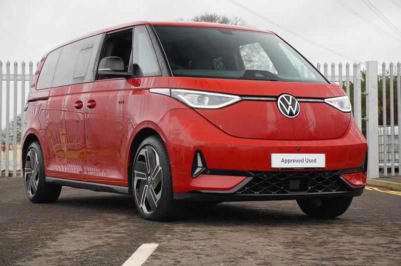 Usado VW ID. Buzz GTX 250 kW (340 HP) 2025 Vermelho Monovolume