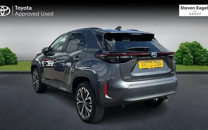 Used Toyota Yaris Hybrid 116 HP (85 kW) 2025 Estate