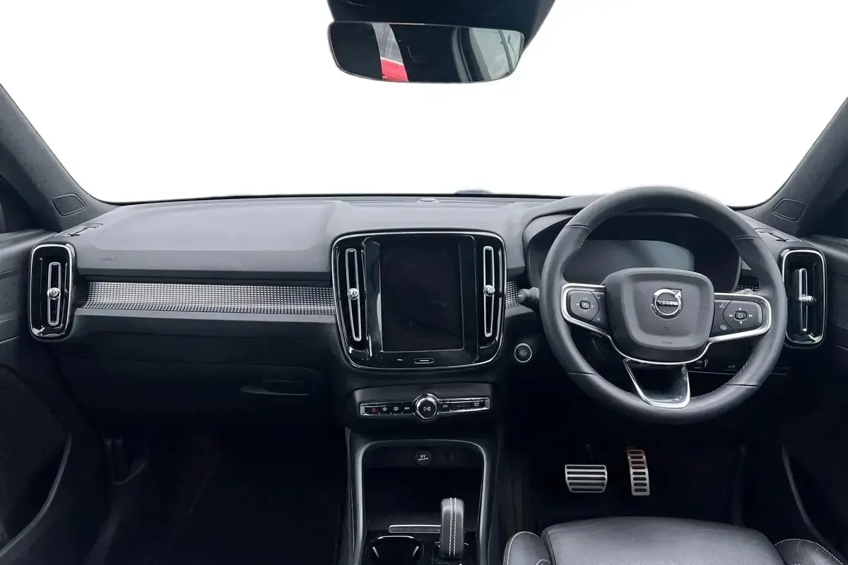Used Volvo XC40 R-Design Pro 2021 Black SUV