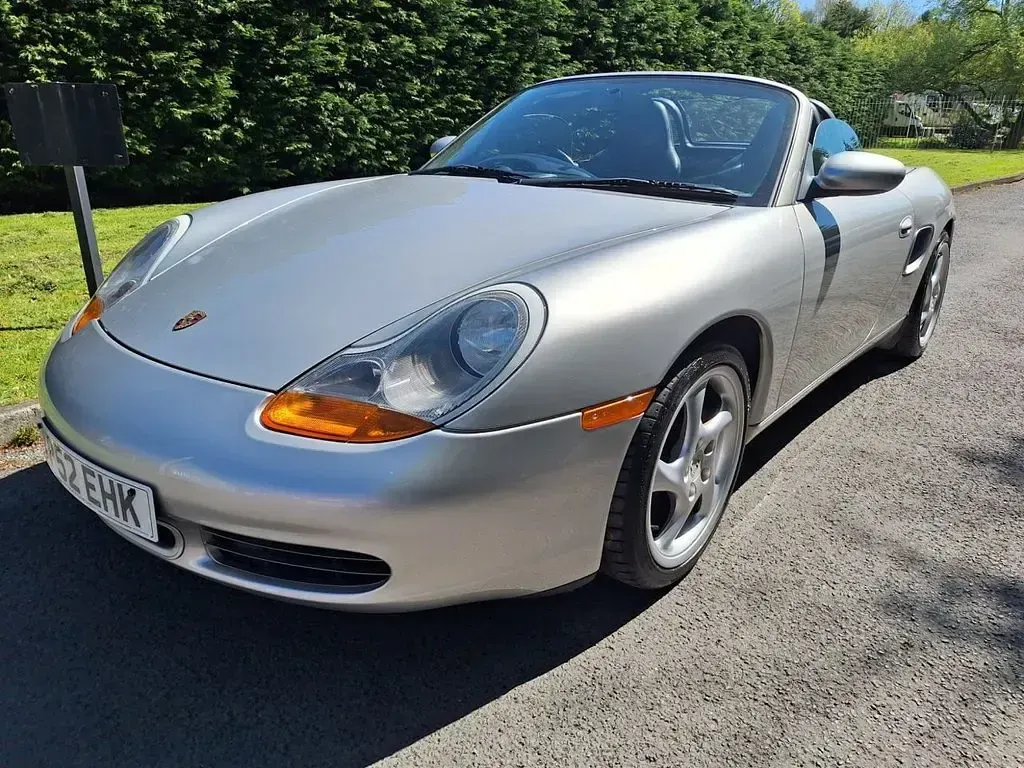 Used Porsche 986 Boxster 252 HP (185 kW) 2002 Silver Cabriolet
