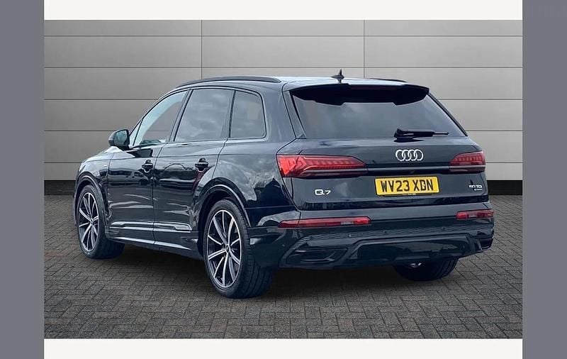Used Audi Q7 Black Edition 286 HP (210 kW) 2023 Black SUV