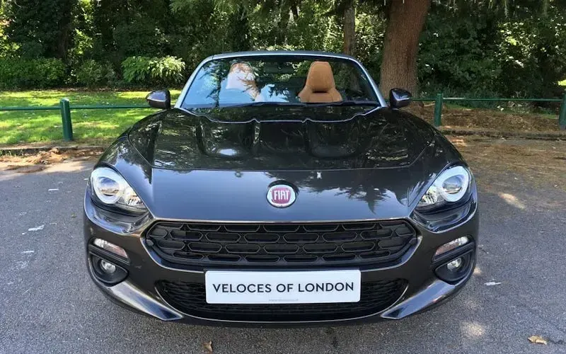 Used Fiat 124 Spider Lusso 140 HP (102 kW) 2017 Grey Cabriolet