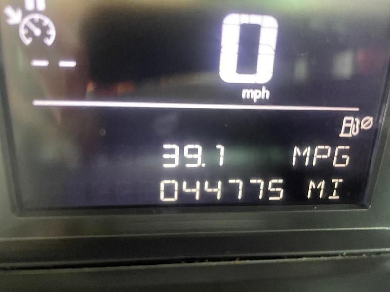 Used Peugeot Partner 2019 White MPV