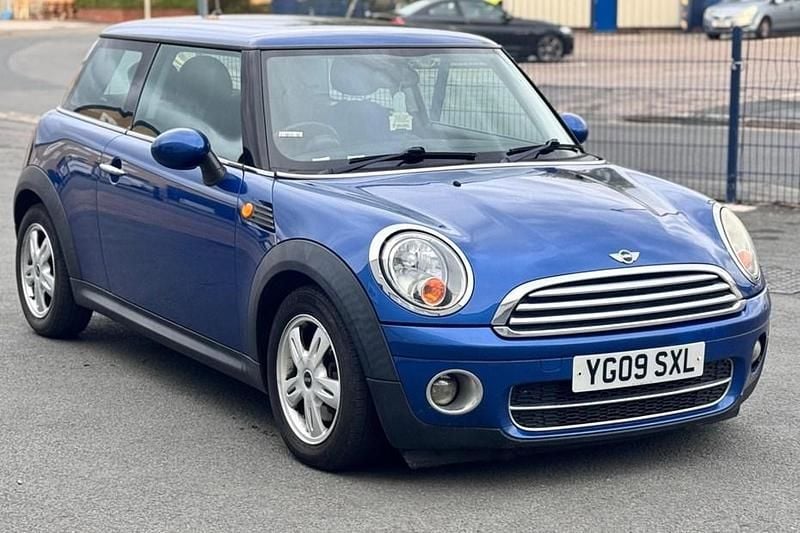 Blue Used 2009 Mini Cooper D Hatch Hatchback | £1,290 (Super price) - Image 1/1