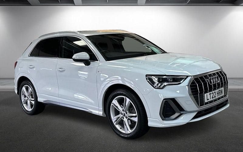 Glacier white Used 2022 Audi Q3 S-Line SUV | £26,500 (Fair price) - Image 1/4