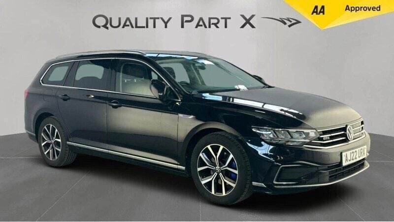 Black Used 2022 VW Passat GTE Estate | £13,850 (Super price) - Image 1/4
