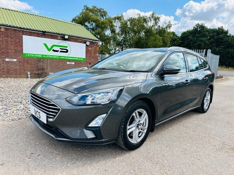 Grey Used 2021 Ford Focus Zetec Estate | £8,990 (Good price) - Image 1/4