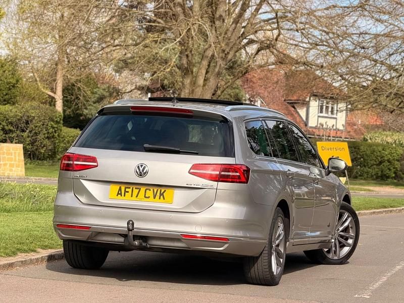 Begagnad VW Passat GT 150 HK (110 kW) 2017 Silver Kombi