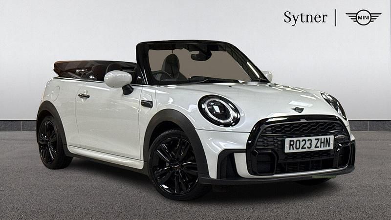 Used Mini Cooper Sport 134 HP (98 kW) 2023 White Hatchback