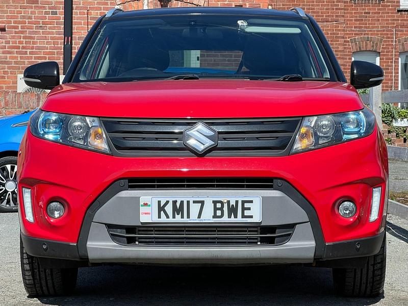Second-hand Suzuki Vitara SZ5 120 CP (88 kW) 2017 Roșu SUV