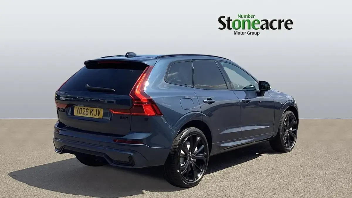 New Volvo XC60 Plus 250 HP (183 kW) 2026 Blue SUV