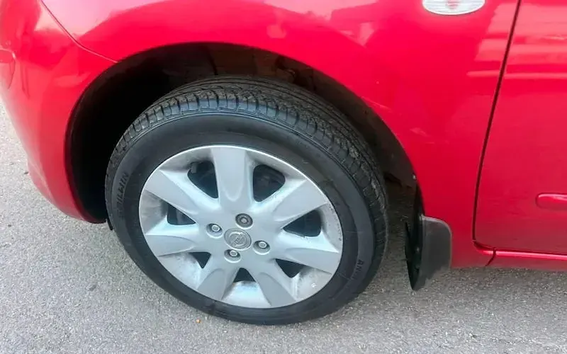 Used Nissan Micra Acenta 80 HP (58 kW) 2011 Red Hatchback