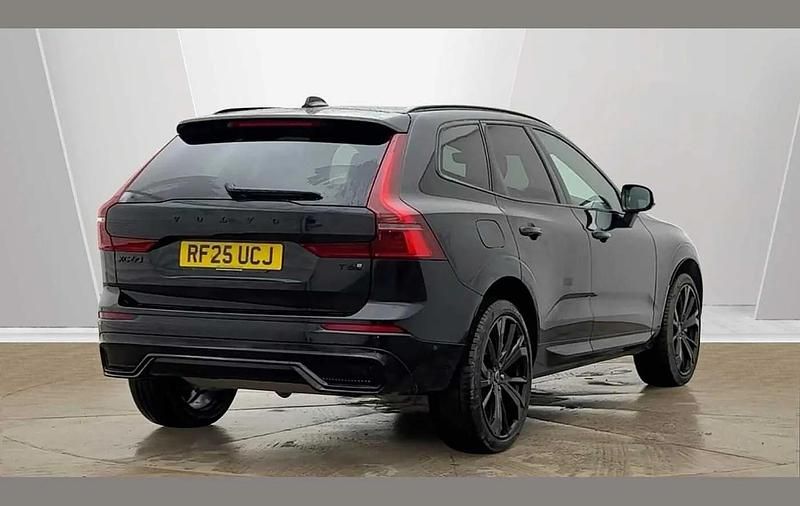Used Volvo XC60 Plus 345 HP (253 kW) 2025 Black SUV