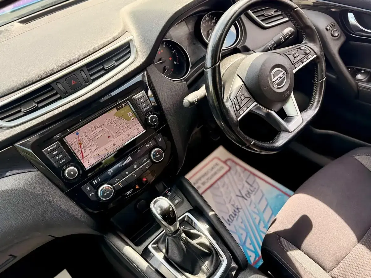 Used Nissan Qashqai Acenta Premium 115 HP (84 kW) 2019 Blue SUV