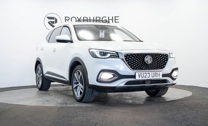 White Used 2023 MG HS Exclusive SUV | £14,490 (Good price) - Image 1/4