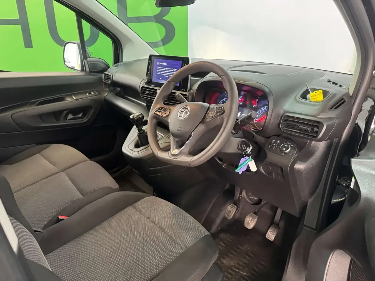 Used Vauxhall Combo S 2023 Black MPV