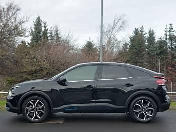 Used Citroën e-C4 Shine 100 kW (136 HP) 2023 Black Hatchback