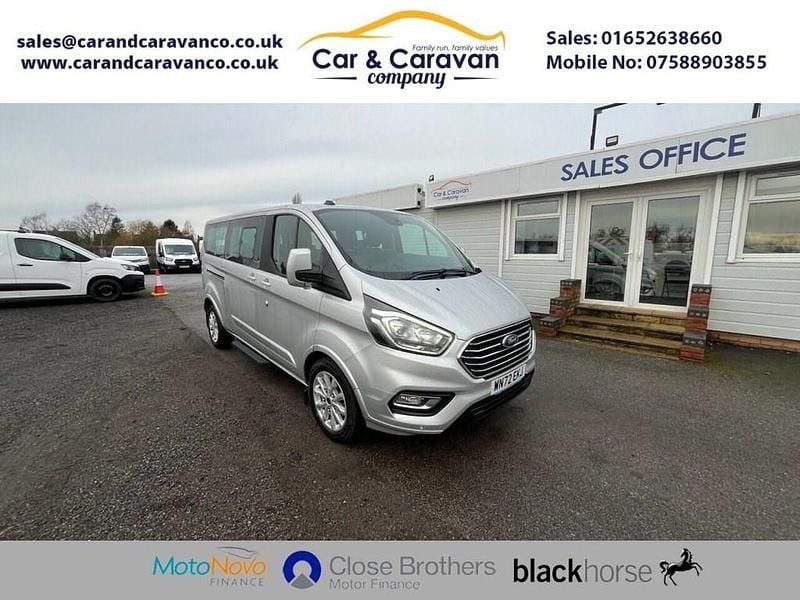 Used Ford Tourneo Custom Titanium 130 HP (95 kW) 2022 Silver Van