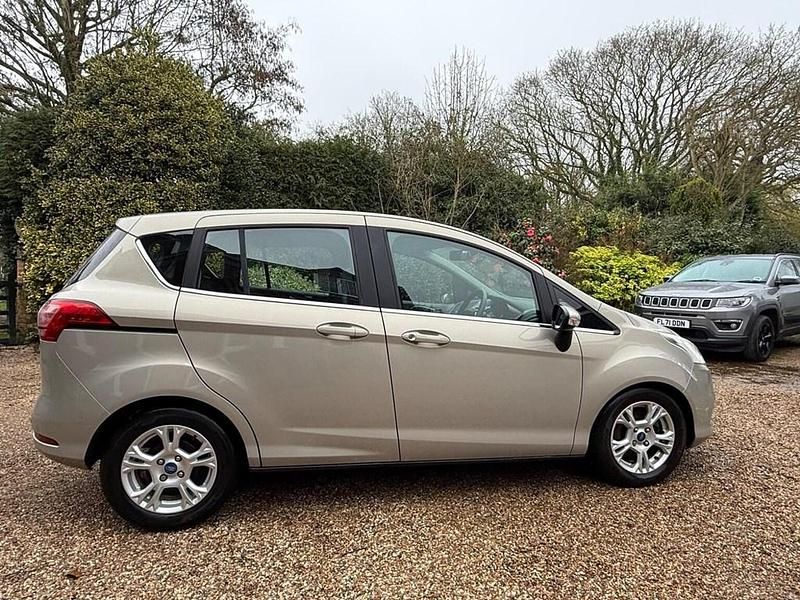 Used Ford B-MAX Zetec 105 HP (77 kW) 2014 Silver MPV