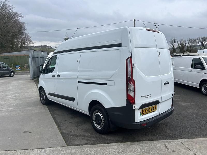 Used Ford Transit Custom 105 HP (77 kW) 2020 White Van
