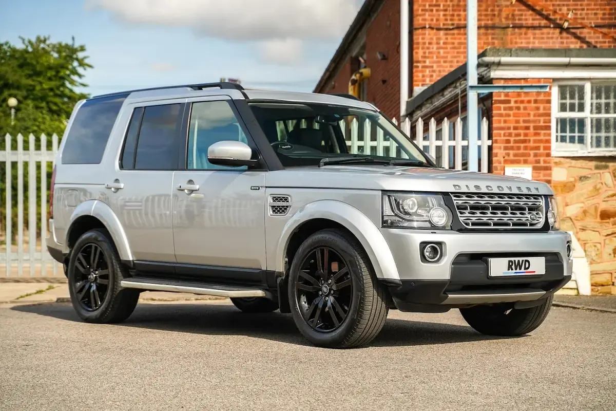 Used Land Rover Discovery 4 HSE Luxury 2015 Silver SUV