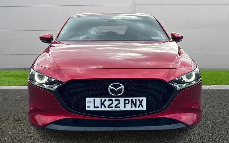 Begagnad Mazda 3 Inclusive 186 HK (136 kW) 2022 Röd Halvkombi
