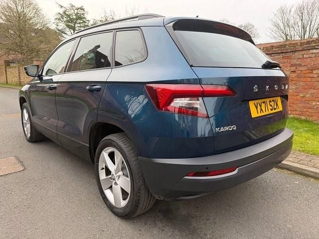 Used Skoda Karoq SE 110 HP (80 kW) 2021 SUV