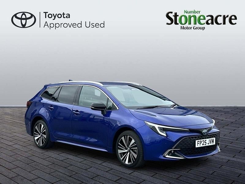 Used Toyota Corolla Design 140 HP (102 kW) 2025 Blue Estate