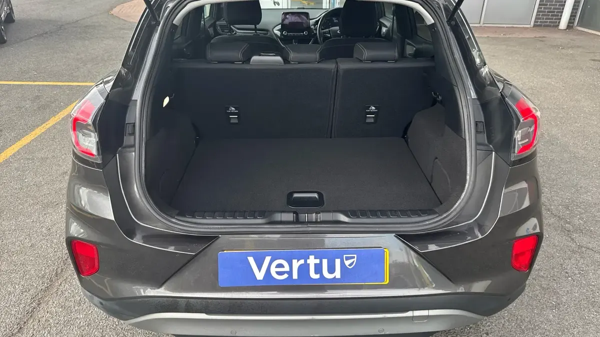 Used Ford Puma Titanium 125 HP (91 kW) 2021 Grey SUV