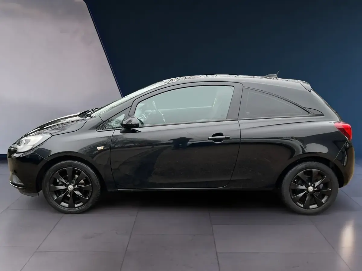 Used Vauxhall Corsa 75 HP (55 kW) 2018 Black Hatchback