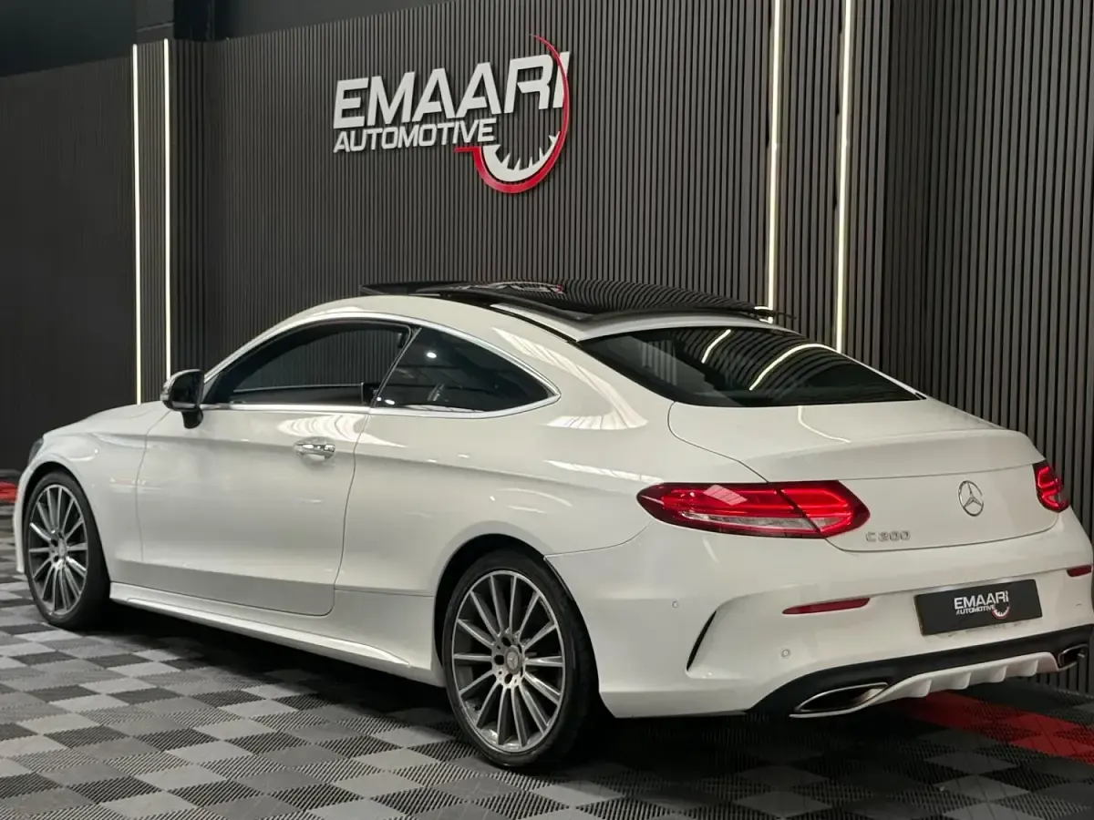 Used Mercedes C200 AMG line 2016 White Coupe
