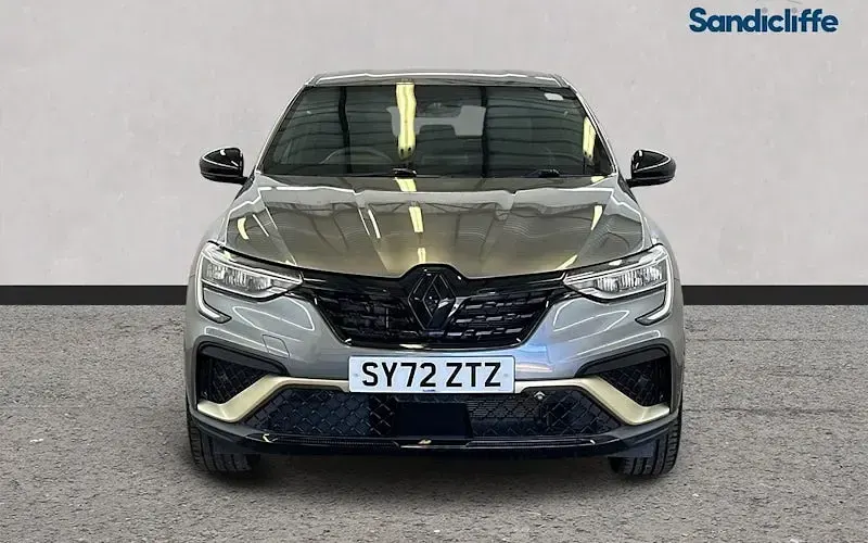 Used Renault Arkana Engineered 143 HP (105 kW) 2022 Grey SUV