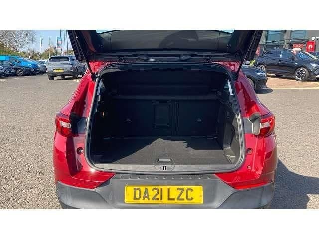 Used Vauxhall Grandland X Elite 131 HP (96 kW) 2021 Red SUV