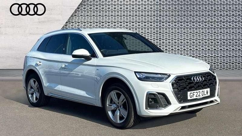 White Used 2022 Audi Q5 S-Line SUV | £24,344 (Super price) - Image 1/4