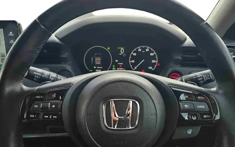 Used Honda HR-V Advance 131 HP (96 kW) 2023 Grey SUV
