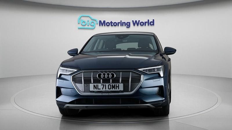 Used Audi e-tron 300 kW (408 HP) 2021 Blue SUV