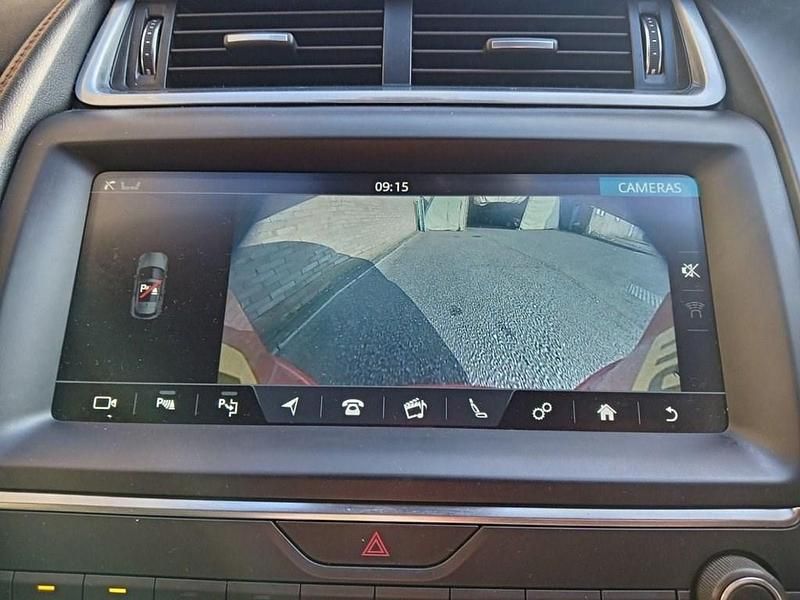 Used Jaguar E-Pace First Edition 180 HP (132 kW) 2018 Red SUV