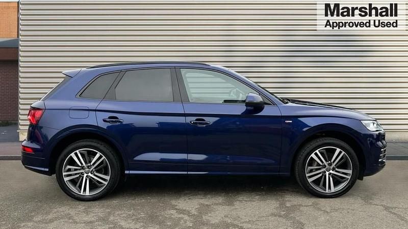 Used Audi Q5 S-Line 190 HP (139 kW) 2017 Blue SUV