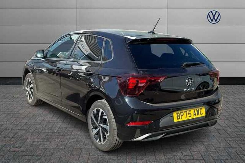 Begagnad VW Polo Match 95 HK (69 kW) 2026 Svart Halvkombi