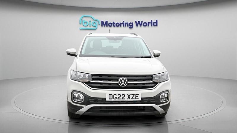 Usado VW T-Cross Active 110 HP (80 kW) 2022 Cinzento SUV