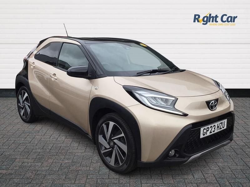 Beige Used 2023 Toyota Aygo X SUV | £14,499 - Image 1/4