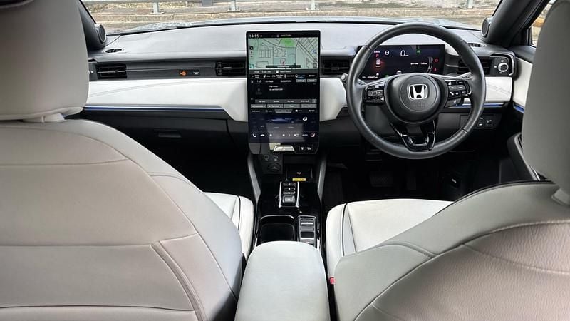 Used Honda e Advance 11 kW (15 HP) 2025 Grey Hatchback