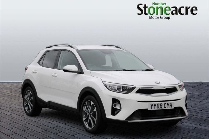 White Used 2018 Kia Stonic 3 SUV | £9,495 (Fair price) - Image 1/4
