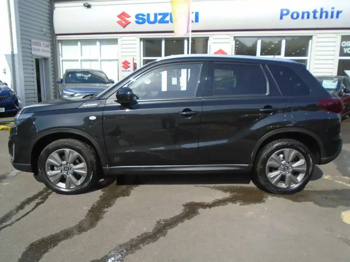 Used Suzuki Vitara SZ-T 2025 Black SUV