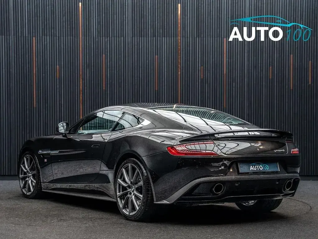 Used Aston Martin Vanquish 568 HP (417 kW) 2015 Silver Coupe