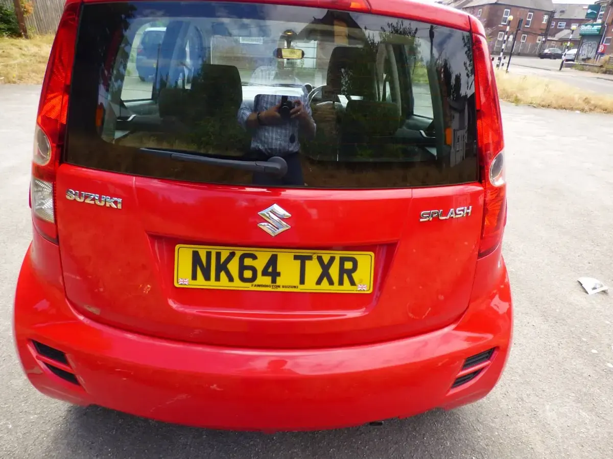 Used Suzuki Splash 2014 Red Hatchback
