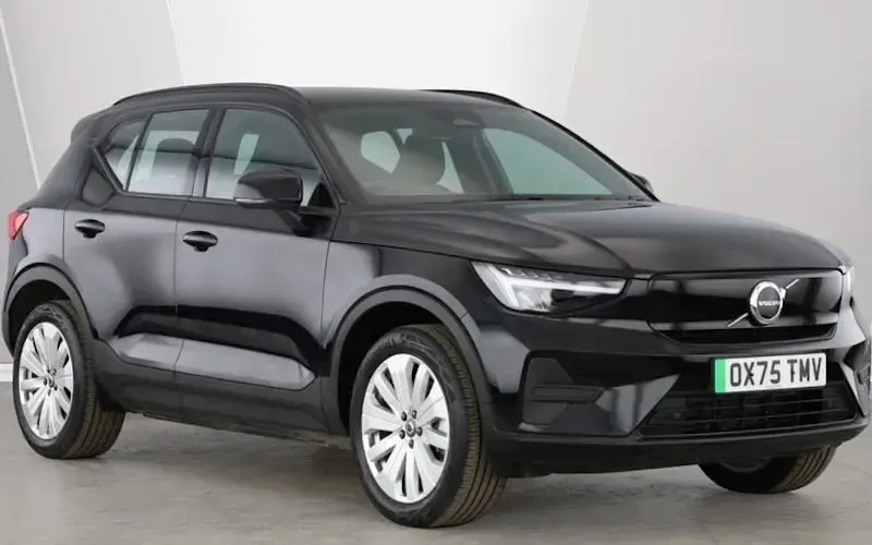 Used Volvo EX40 Core 175 kW (238 HP) 2025 SUV